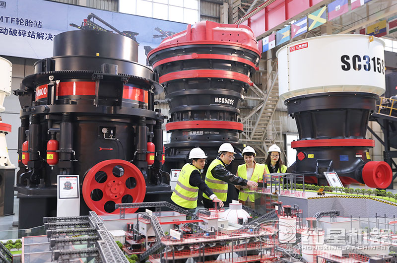 客戶(hù)來(lái)廠考察設(shè)備